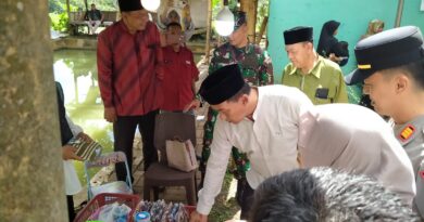 Gebyar Bazar UMKM Koperasi Merah Putih di Nembol